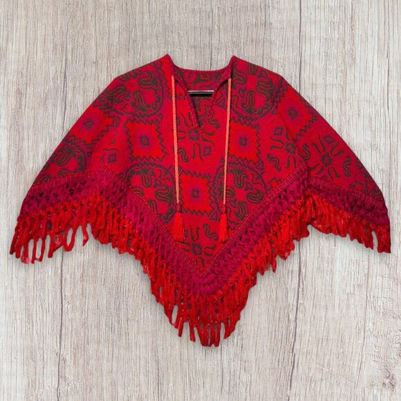 Vintage 1970s Red Folk Tapestry V-Neck Poncho Cape Fringe Tassels Hippie Art EUC - Picture 1 of 5